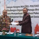 Adhy Karyono Terpilih Secara Aklamasi Pimpin DPP IKA STKS-POLTEKESOS Periode 2026-2030